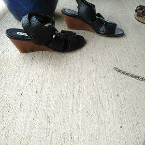 XOXO Like New -Lace cut Leather Wedges